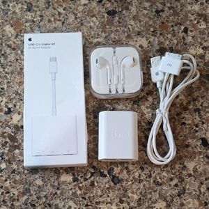 LOT OF IPHONE ACCESSORIES USB-C MULTI ADAPTER WIRED EARPODS CORDS CHARGER